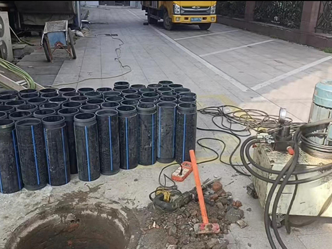 北林PE置换管厂家 DN315置换管 非开挖管短管置换